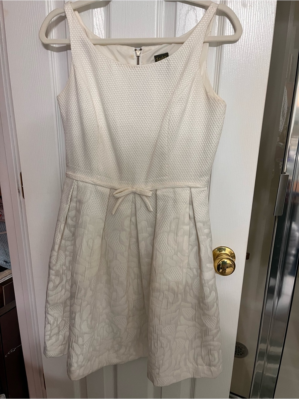 Taylor sz 4 Textured Fit-and-Flare Dress with Bow